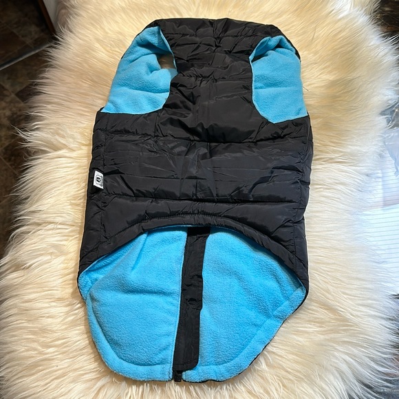SALE!! Size XL NEW Waterproof zip dog coat. Medium large dogs.  4 - Picture 6 of 11